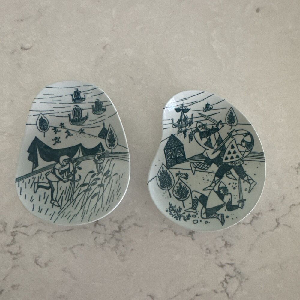Nymolle Art Faience Hoyrup Denmark Nut Dishes ~4 3/4" [Set of 2]